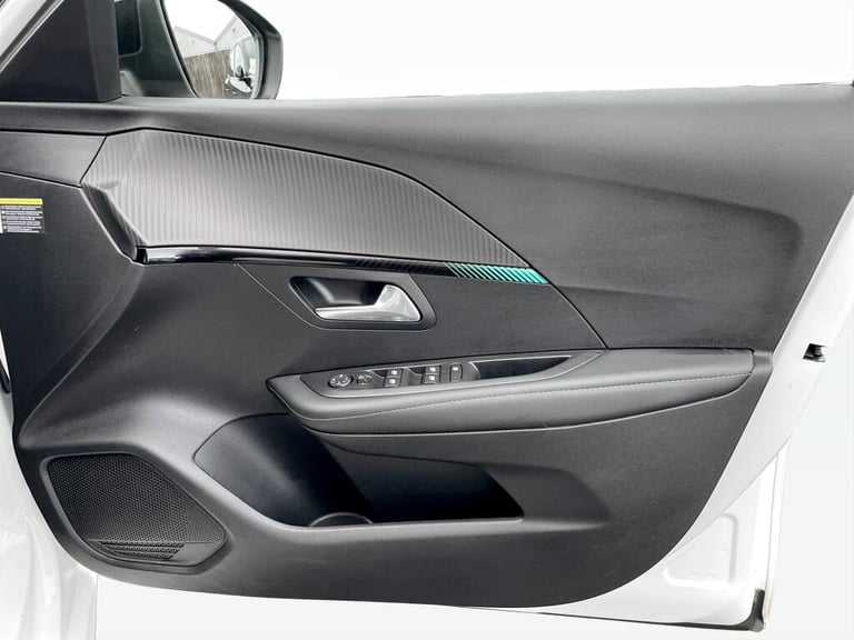 2023 Peugeot 208 1.2 PureTech Allure Premium + Euro 6 (s/s) 5dr HATCHBACK Petrol Manual