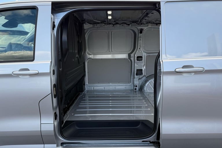 2025 Volkswagen Transporter 160kW 65kWh Commerce Pro Van Auto Van Automatic