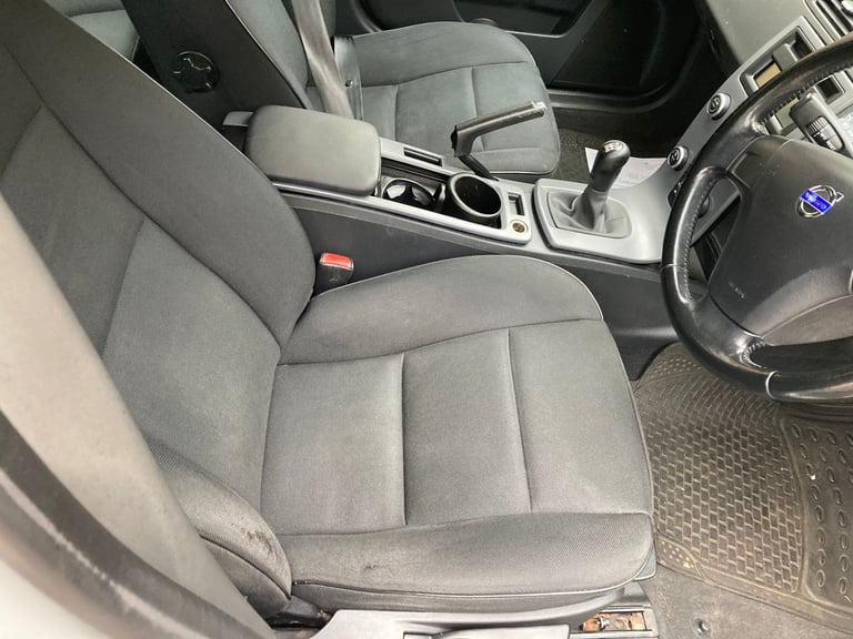 Volvo, V50, Estate, 2009, Manual, 1798 (cc), 5 doors ALSO VOLVO S60