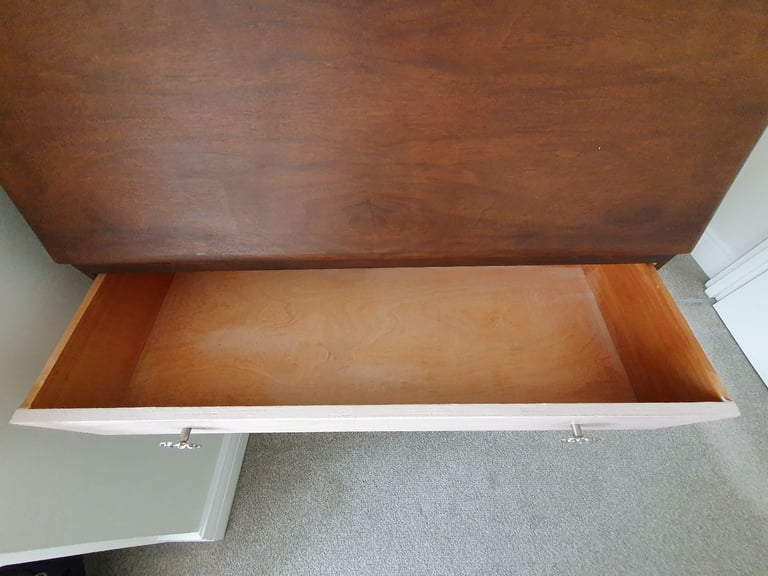Bureau writing desk