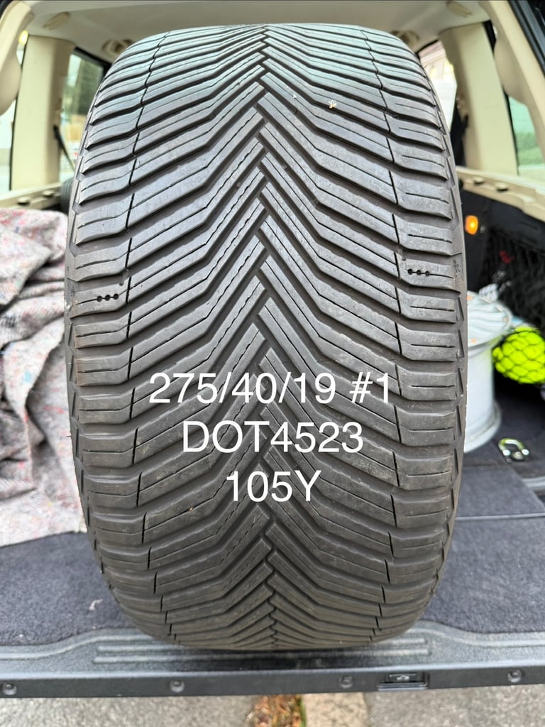 Michelin CrossClimate 2 275/40 R19 105Y – Pair of Premium All-Season Tyres (4.5 – 5.5 mm tread)