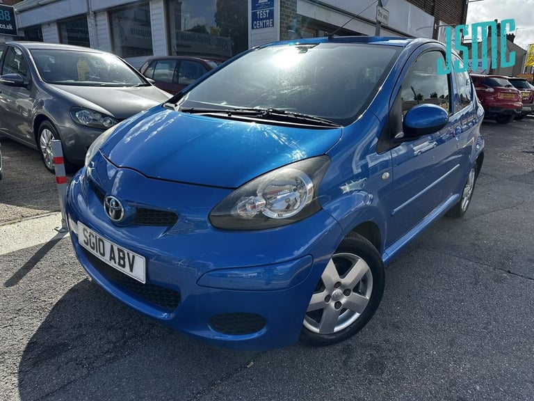 2010 Toyota AYGO 1.0 VVT-i Blue Hatchback 3dr Petrol Manual Euro 4 (67 bhp) Hatchback Petrol Manual