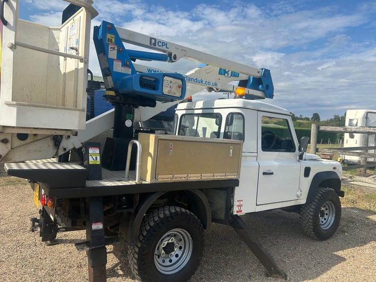 2014 Land Rover Defender Hi Capacity PickUp TDCi [2.2] cherry picker PICK UP Diesel Manual