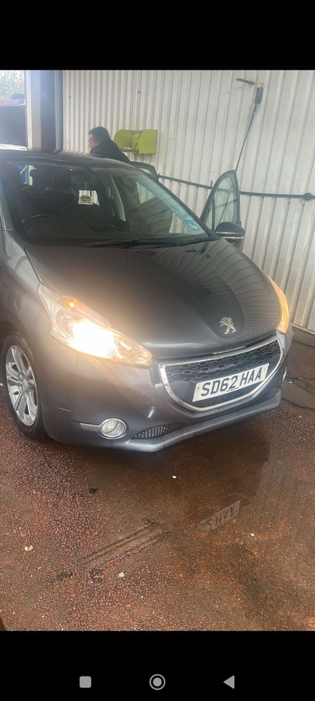 Peugeot, 208, Hatchback, 2012, Manual, 1199 (cc), 5 doors
