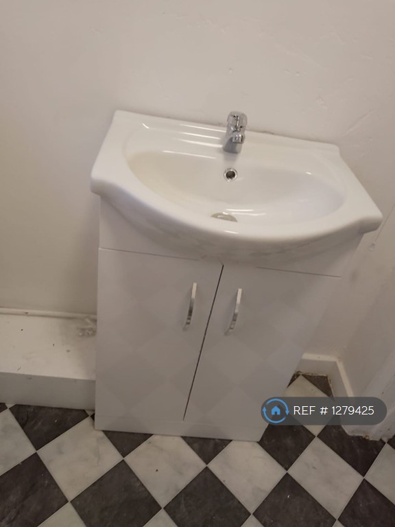 3 bedroom house in Bramford Road, Ipswich, IP1 (3 bed) (#1279425)