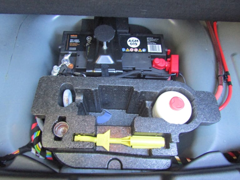  JAGUAR XE 2.0d Prestige AUTOMATIC - 1 OWNER - FSH - £35 TAX - ULEZ COMPLIANT