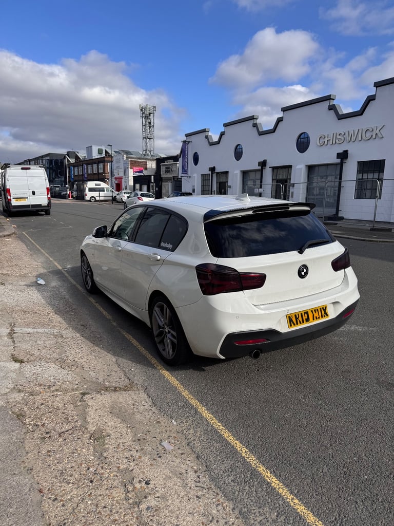 BMW, 1 SERIES, Hatchback, 2018, Semi-Auto, 1995 (cc), 5 doors