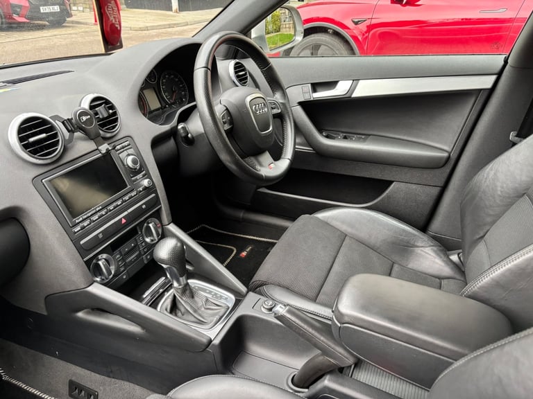 Automatic ULEZ Audi A3 TFSI QUATTRO S LINE Audi, A3, 2009 Hatchback, 1984 (cc), 5 doors