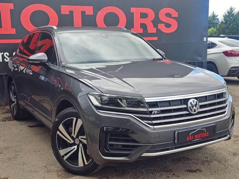 2019 Volkswagen Touareg 3.0 V6 TSI 4Motion R-Line Tech 5dr Tip Auto ESTATE PETROL Automatic