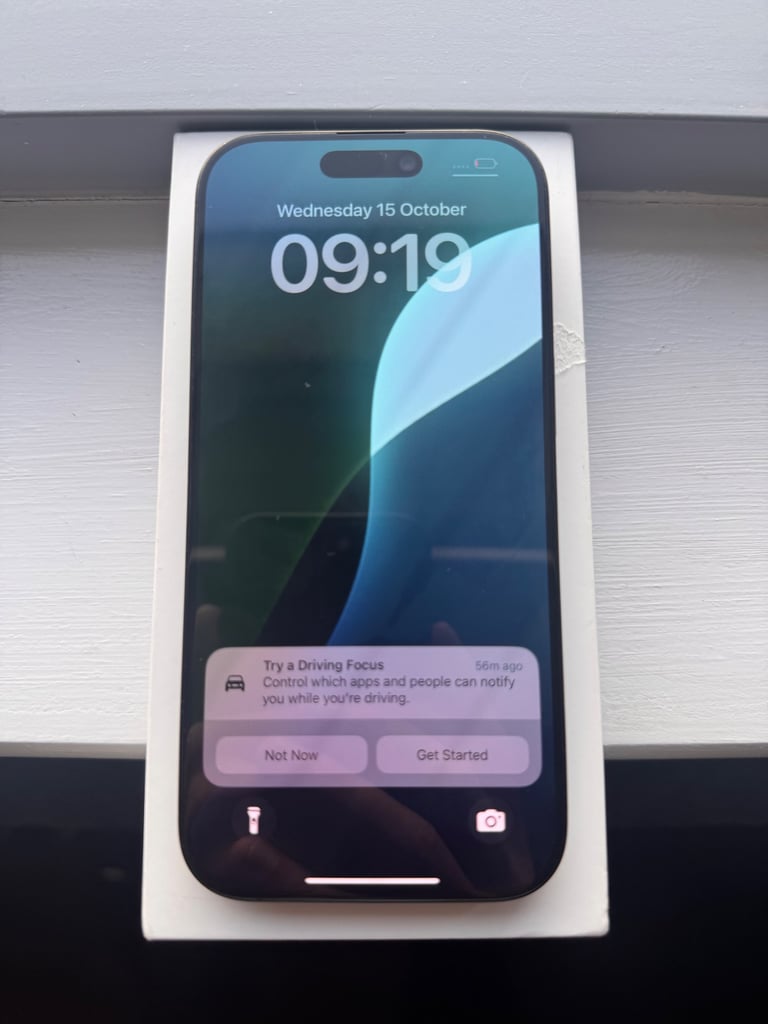 Iphone 16 pro - mint condition - 95% 🔋 