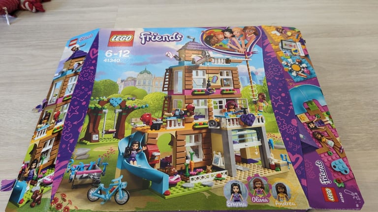 Friendship House Lego set 