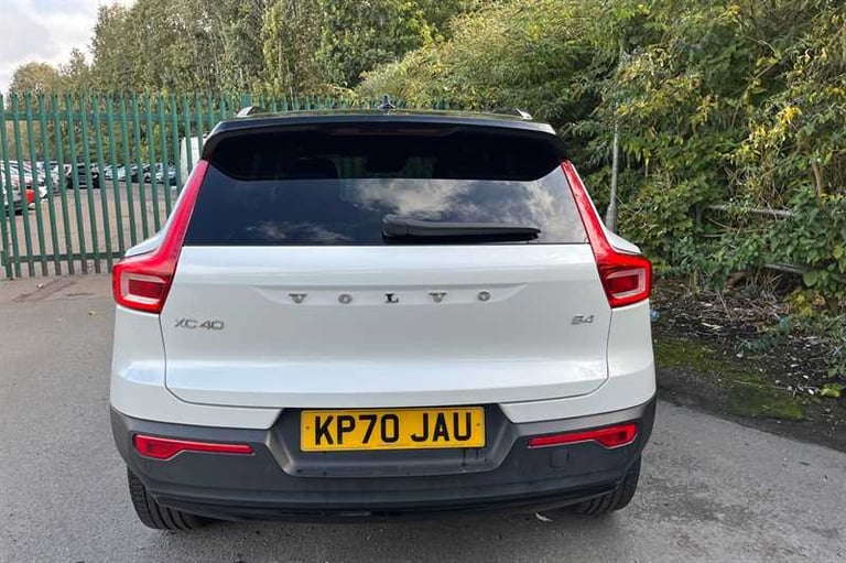 2020 Volvo XC40 2.0 B4P R DESIGN Pro 5dr Auto ESTATE PETROL Automatic
