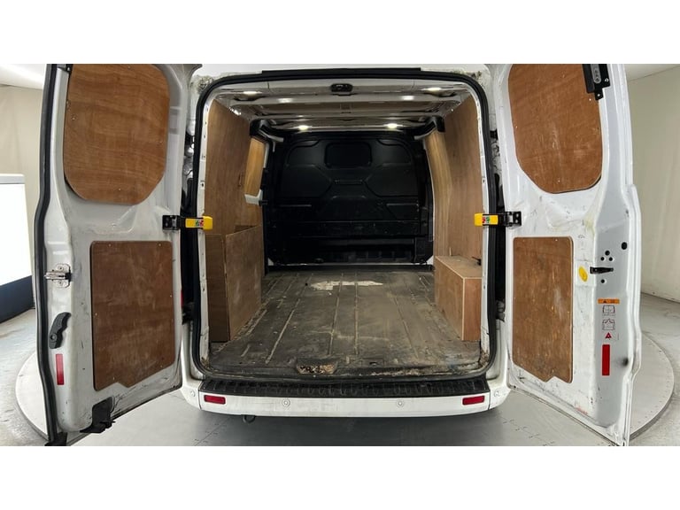 Ford Transit Custom 320 TDCI 130 L2H1 LIMITED ECOBLUE LWB LOW ROOF FWD AUTO