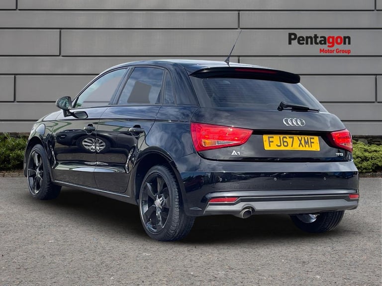  Audi A1 Sportback 1.0 Tfsi Sport Sportback 5dr Petrol Manual Euro 6 s/s nav 95