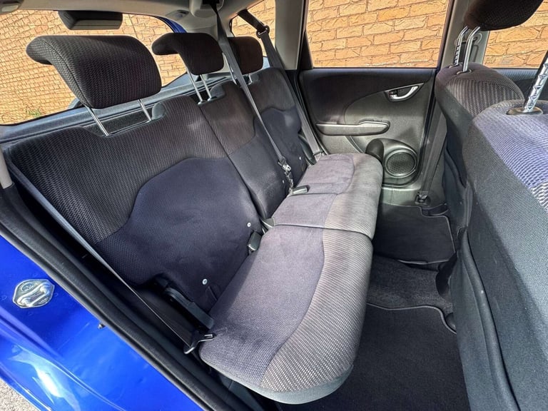2011 Honda Jazz 1.4 i-VTEC ES 5dr HATCHBACK PETROL Manual