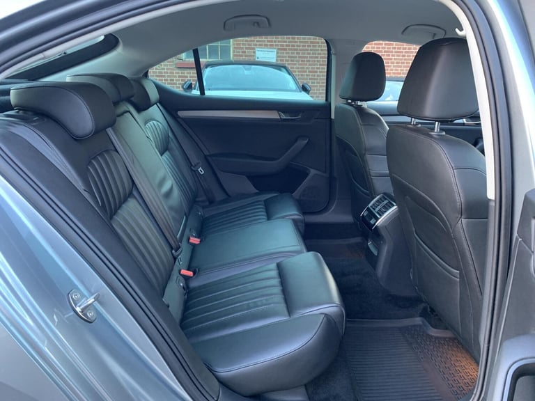 2018 Skoda Superb 2.0 TDI SE L Executive Hatchback 5dr Diesel Manual Euro 6 (s/s) (150 ps) Hatchb...