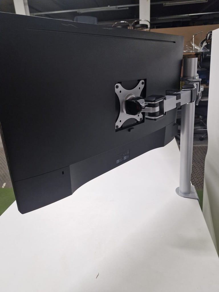 Dual Dell 27 inch Hdmi monitors with a dual arm setup (50 available)