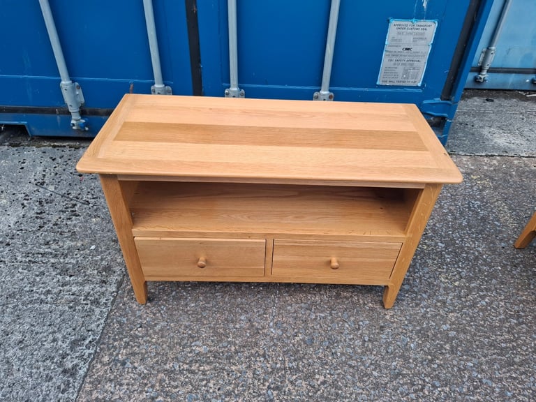 image for Oak small sideboard tv table