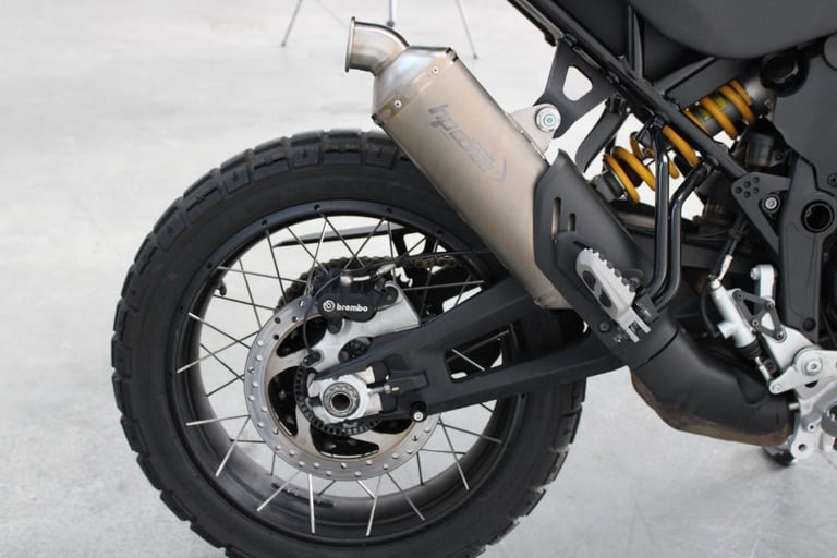 2022 Ducati Desert X in White Silk