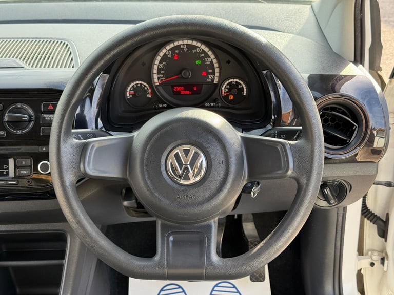 2014 Volkswagen UP! VW UP! 1.0 ASG EURO5 5-DOOR Petrol
