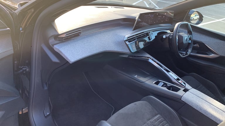 2024 Peugeot 3008 1.2 HYBRID GT SUV 5dr Petrol Hybrid e-DSC6 Euro 6 (s/s) (136 ps) SUV Hybrid Aut...