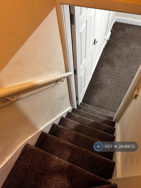 2 bedroom house in Recreation Place, Leeds, LS11 (2 bed) (#2646872)