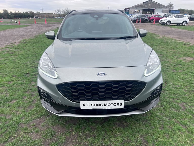 2023 Ford Kuga 2.5 EcoBoost Duratec 14.4kWh ST-Line X SUV 5dr Petrol Plug-in