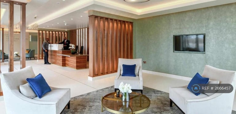 2 bedroom flat in Deveraux House, London, SE18 (2 bed) (#2666457)