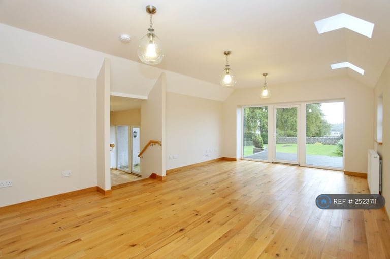 6 bedroom house in Newpark House, Kingswells, Aberdeen, AB15 (6 bed) (#2523711)