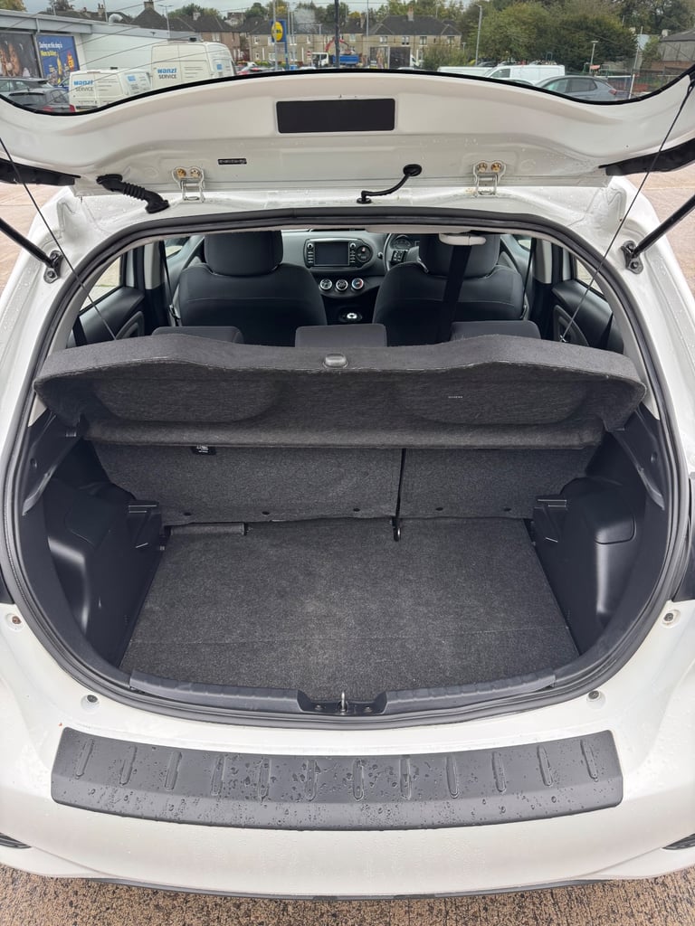 2019 toyota yaris icon 1.5 petrol manual 67000 miles ideal for new drivers cheap 