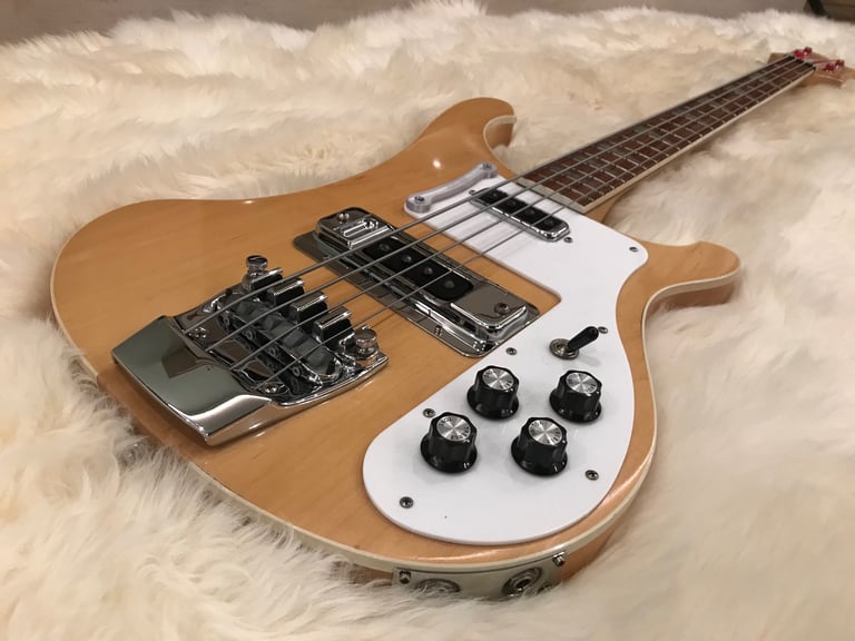 RICKENBACKER 4003 4 string bass guitar, set up, great condition for 26 years old, wow!