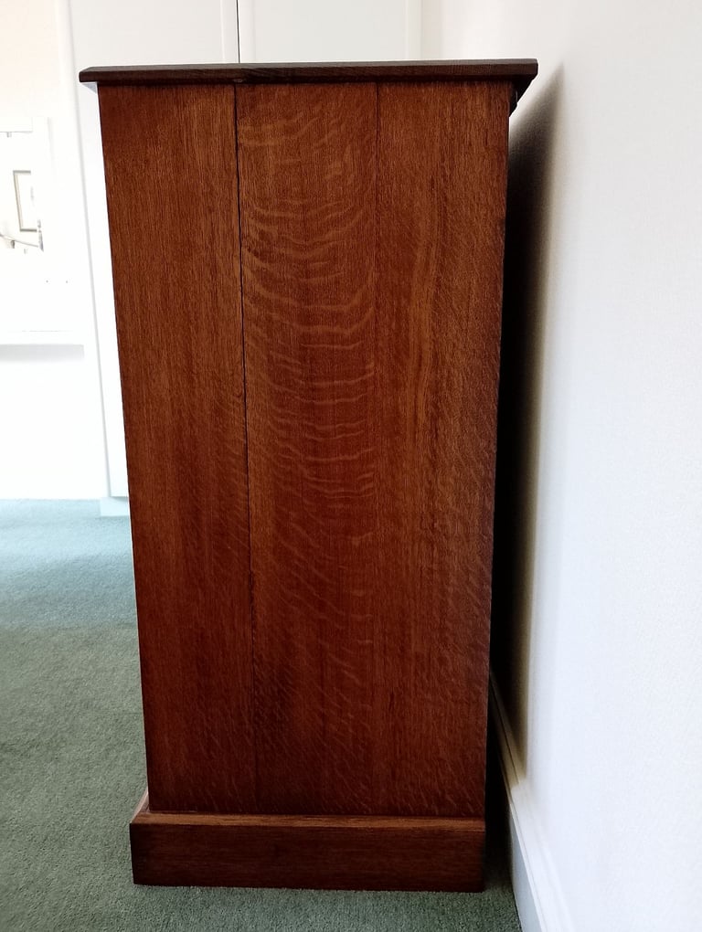 Vintage Solid Oak Chest of Drawers