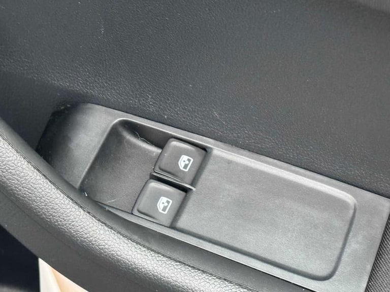 2017 Skoda Fabia 1.2 TSI SE 5dr DSG Automatic Estate Petrol Automatic