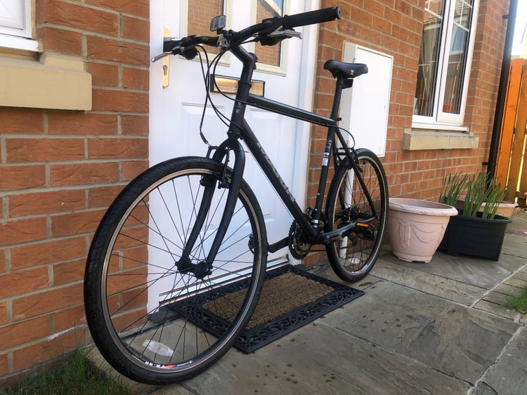 Marin mountain and Marin hybrid bicycle mens gents retro clean collectible vintage bicycle 