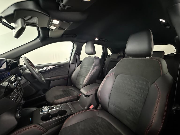 2022 Ford Kuga 2.5 EcoBoost Duratec 14.4kWh ST-Line CVT Euro 6 (s/s) 5dr HATCHBACK Petrol/Electri...