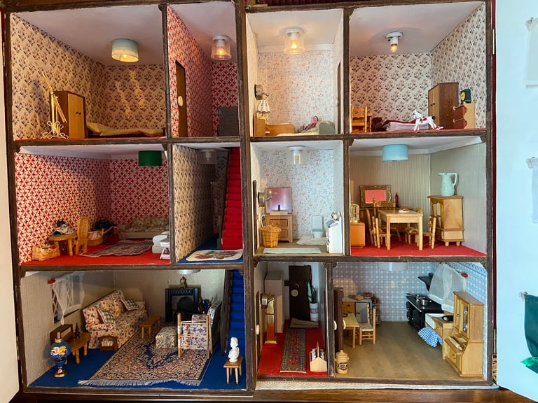 Gumtree dollhouse new arrivals