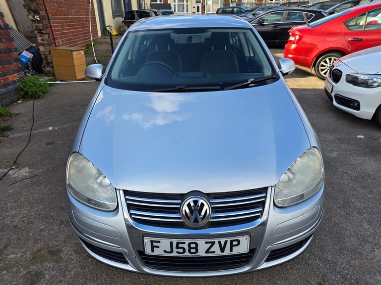 2009 Volkswagen Jetta 1.6 FSI SE Euro 4 4dr SALOON PETROL Manual