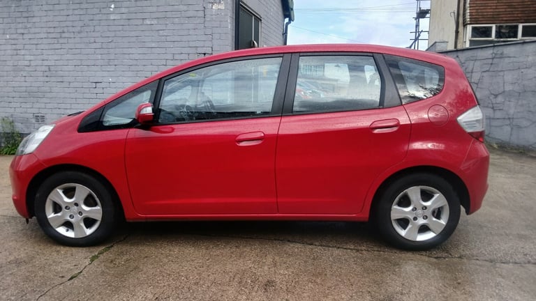 2009 Honda Jazz 1.4 i-VTEC ES 5DR AUTOMATIC 2009 59 REG HATCHBACK Petrol Automatic