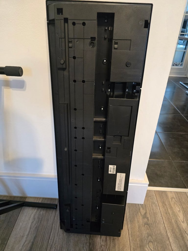 YAMAHA  PSR-F51  Electronic Keyboard 