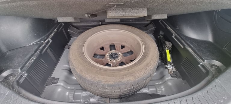 Kia, SPORTAGE, Estate, 2015, Manual, 1591 (cc), 5 doors