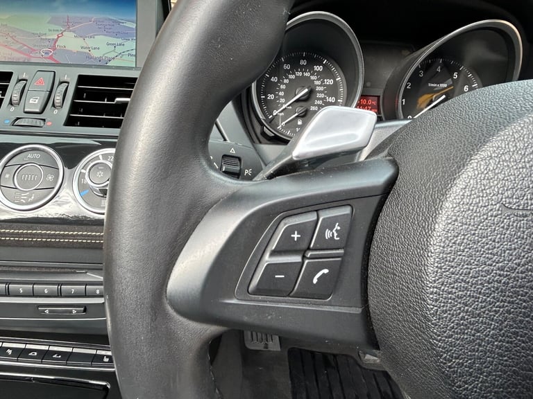 2011 BMW Z4 3.0 30i M Sport Convertible 2dr Petrol Auto sDrive Euro 5 (258 ps)