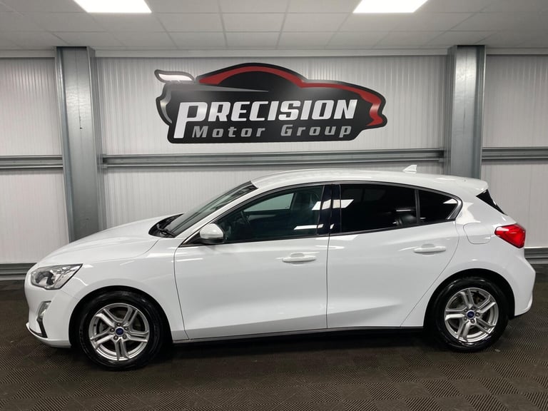 2019 Ford Focus 1.0T EcoBoost Zetec Euro 6 (s/s) 5dr HATCHBACK Petrol Manual