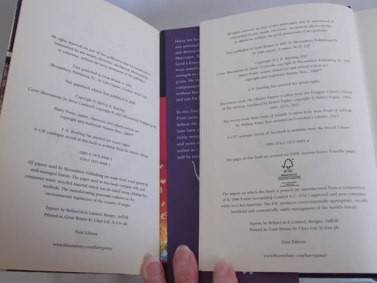 Harry Potter 1st Edition 1 -7 Paperback Hardback Set Bloomsbury Book Set (1)
