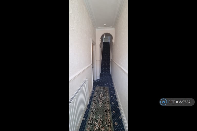 2 bedroom house in Jarratt Street, Doncaster, DN1 (2 bed) (#827837)