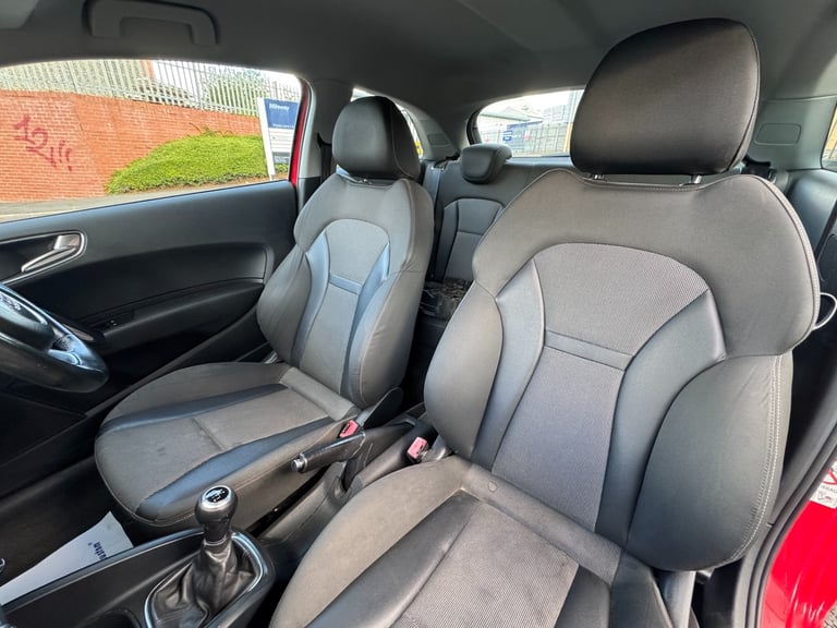 2011 Audi A1 1.6 TDI Sport 3dr HATCHBACK Diesel Manual