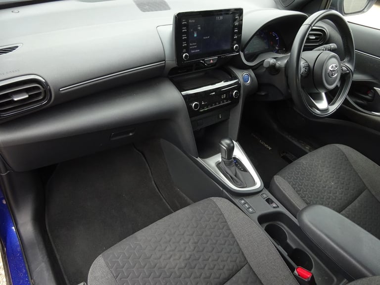 2022 72 REG TOYOTA YARIS CROSS DESIGN HEV HYBRID AUTO DAMAGED SALVAGE