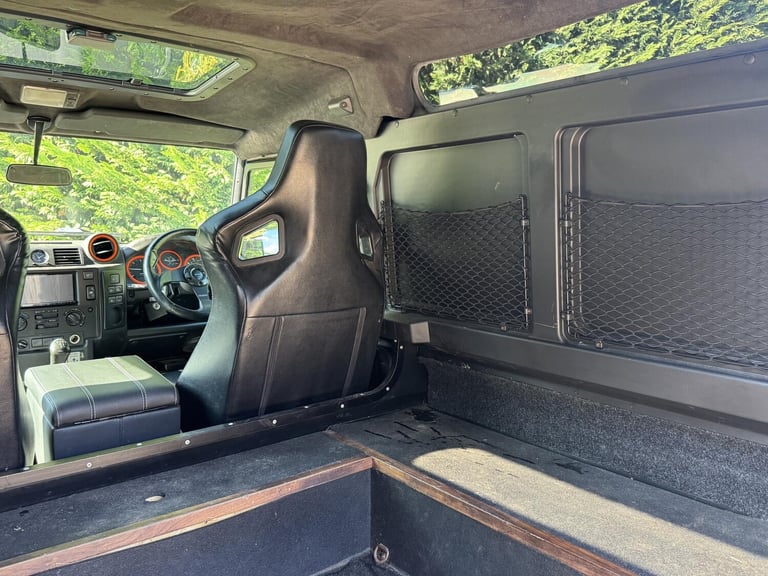 2010 Land Rover Defender 90 2.4 TDCi Hard Top SUV 3dr Diesel Manual 4WD SWB Euro 4 (122 bhp) SUV ...