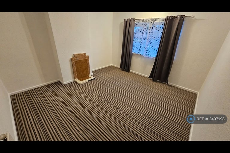 3 bedroom house in Smithy Lane, Leeds, WF3 (3 bed) (#2497998)