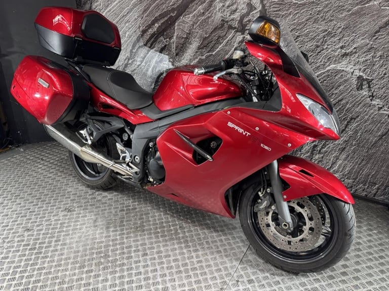 TRIUMPH SPRINT GT 1050 2014