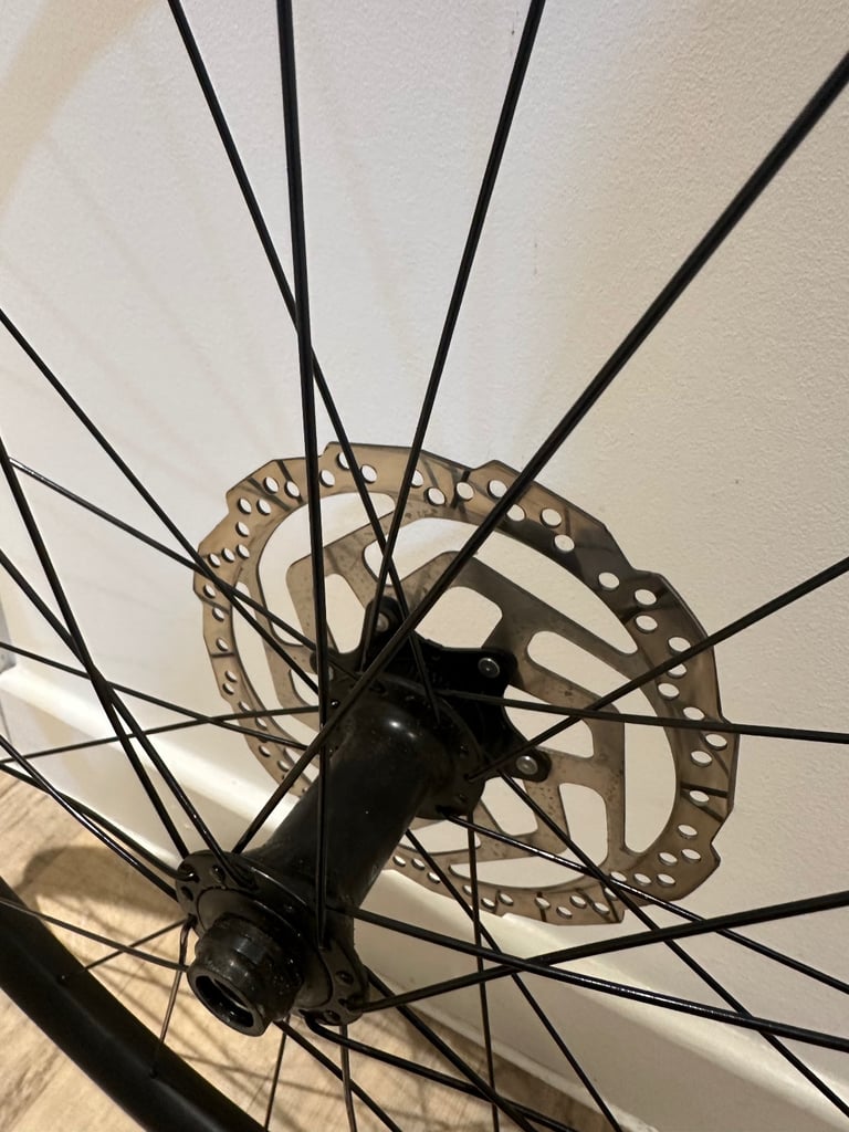image for MTB Rear Wheel + hub + disk brake
